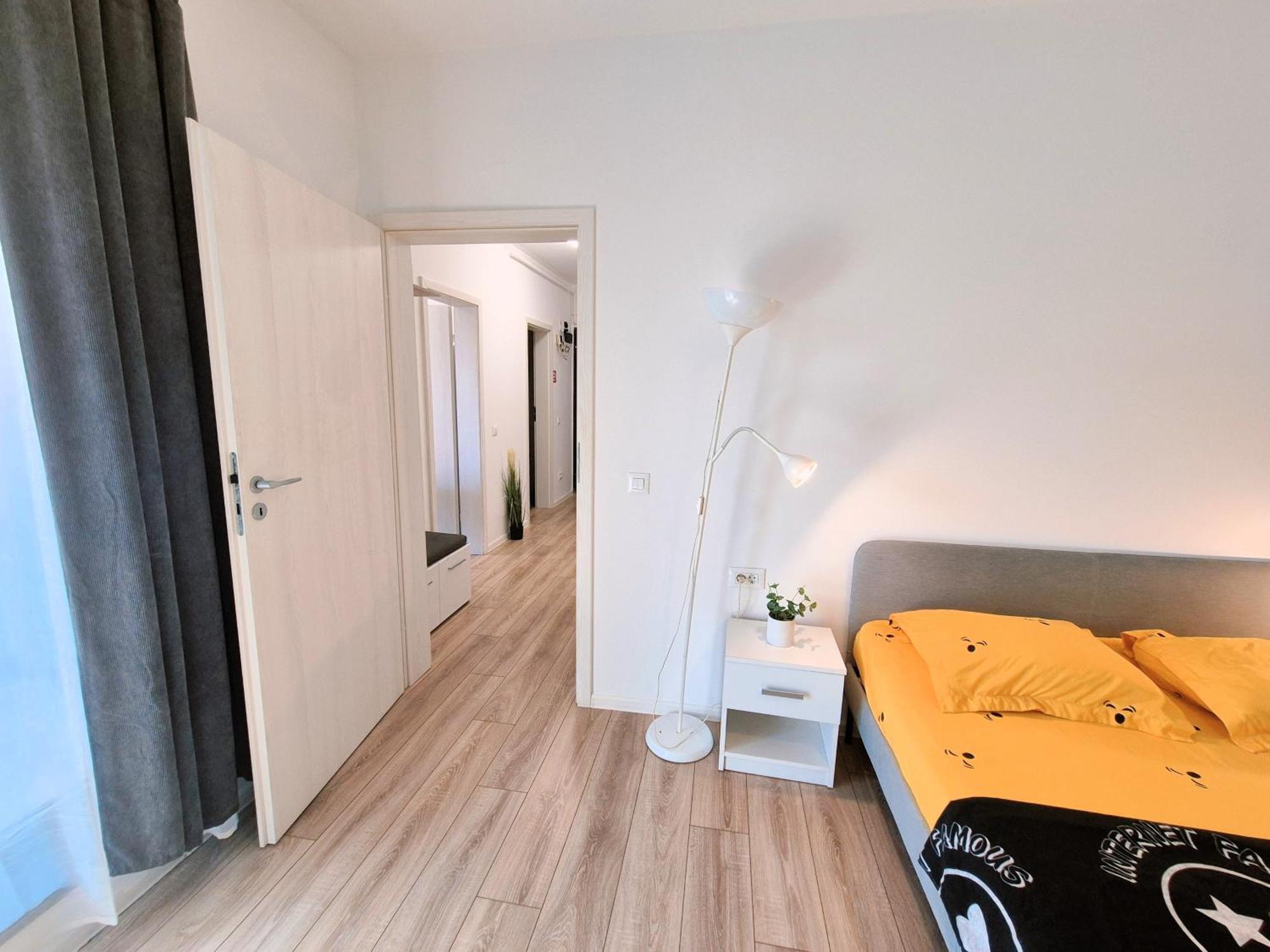 Plaza 2 Apartment
